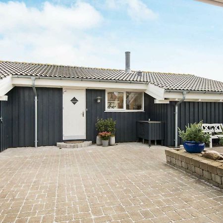 6 Person Holiday Home In Ebeltoft Eksteriør bilde